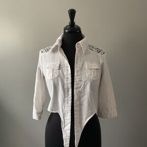 White Button-Up crop top Shirt with Lace Detail